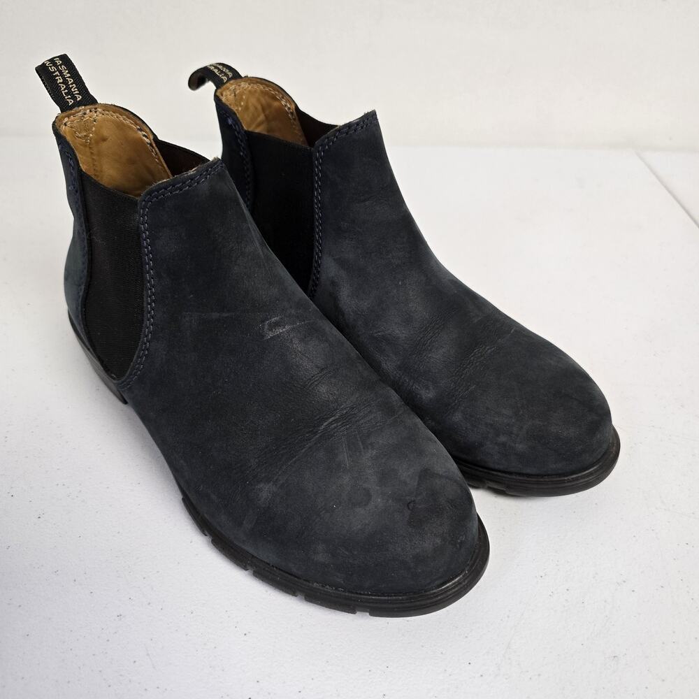 Blundstone 1975 Chelsea Boots Womens Size 7.5 US Navy Blue Nubuck Rubber Soles